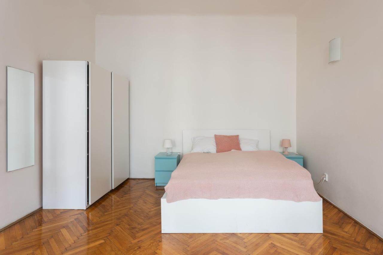Welcoming Flat In Vinohrady By Prague Days Apartment Ngoại thất bức ảnh